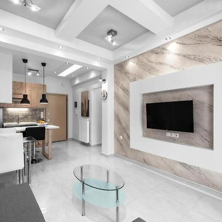 Sucasa, Nilie Hospitality Mgmt Apartment Tesalonika Bagian luar foto
