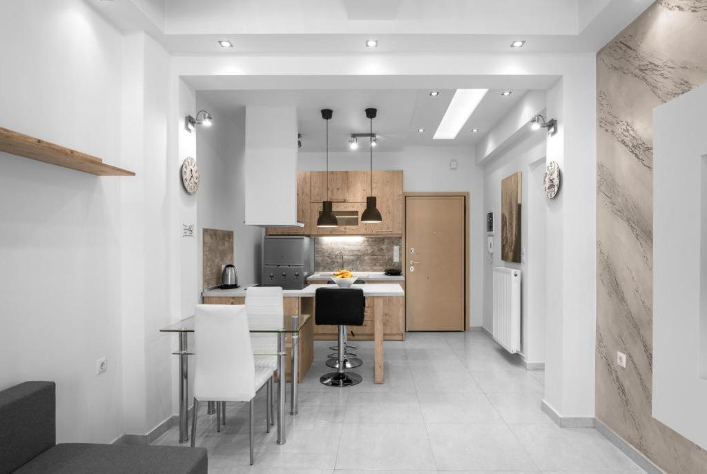 Sucasa, Nilie Hospitality Mgmt Apartment Tesalonika Bagian luar foto